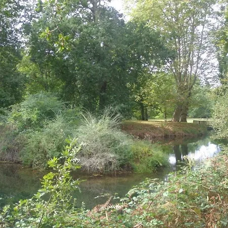 펜션 Bruyeres 레스페론